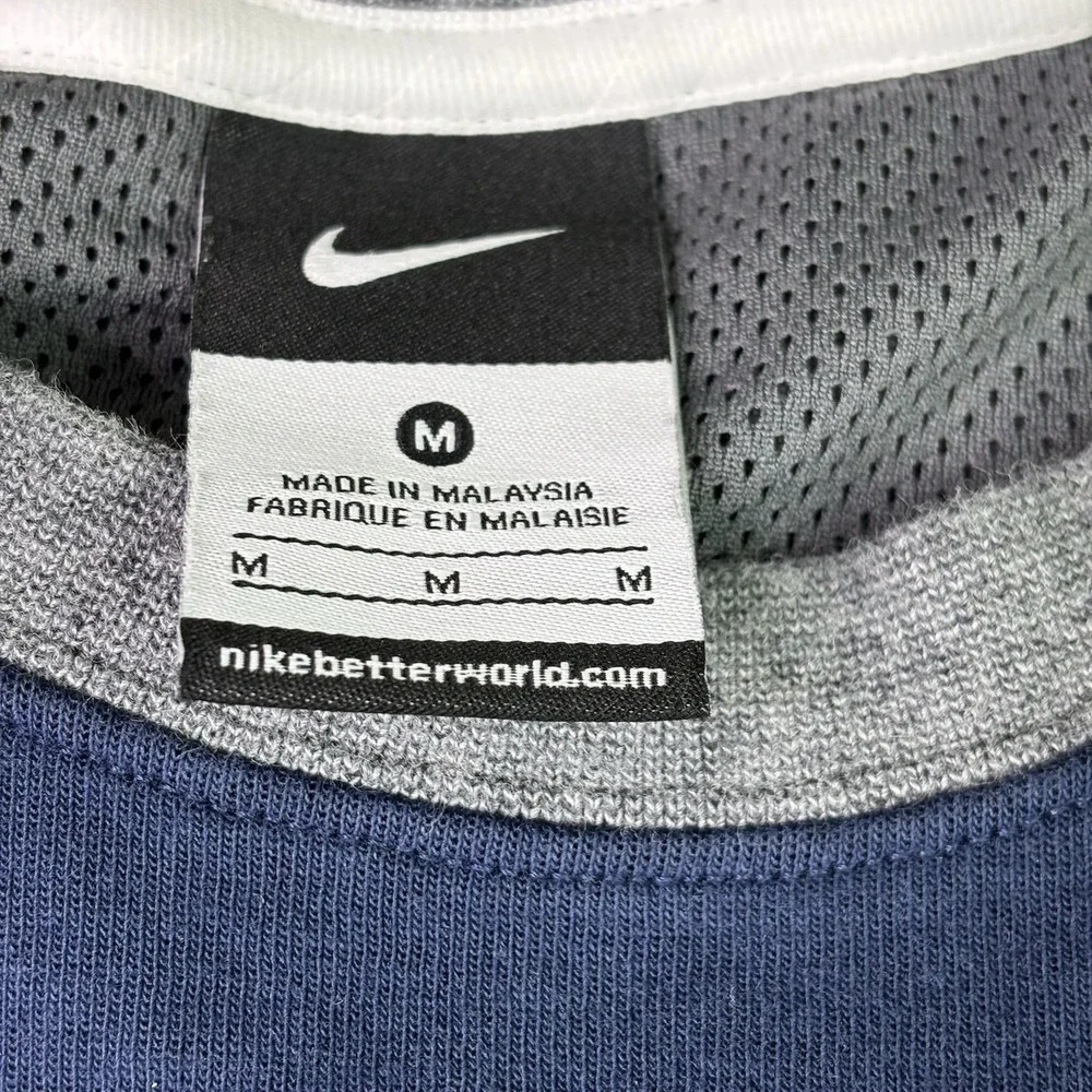 Nike Mens Medium 1/2 Zip Pullover‎ University of North Carolina UNC Tar Heels